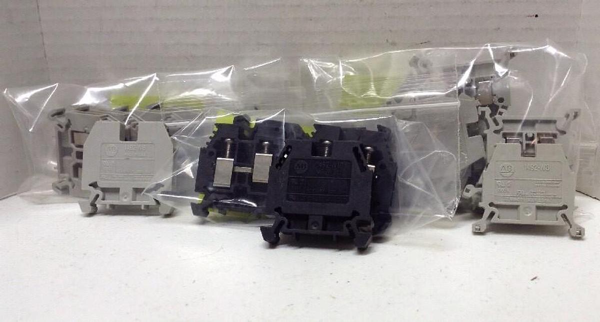 Allen-Bradley,1492-W10 W6 W3,Terminal Blocks LOT OF 30