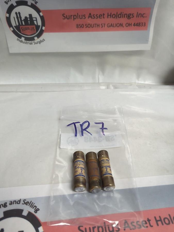 Used SHAWMUT,TR7,TRI-ONIC 7 AMP FUSE LOT OF 3 PRE-OWNED