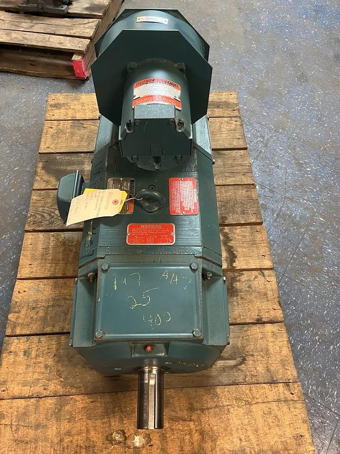 Used RELIANCE,MC2512ATZ,RPM III DC SHUNT MOTOR 10HP 2000RPM 240VDC