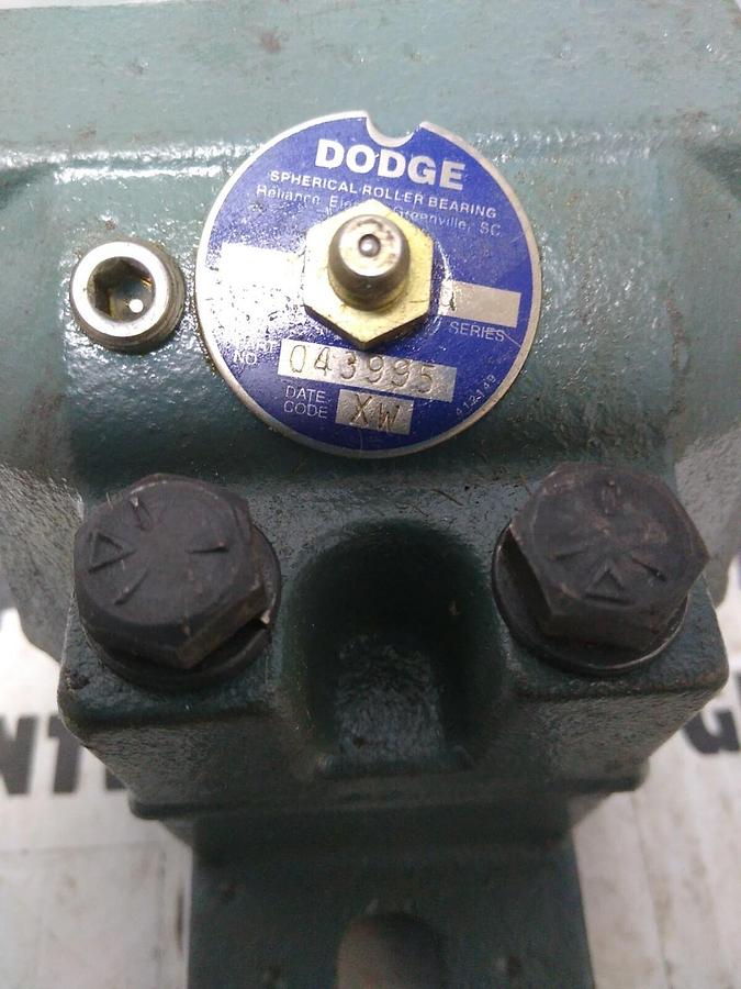 DODGE,043995 HS2USAF509,PILLOW BLOCK-2 BOLT BASE-SPLIT PILLOW BLOCK NOS