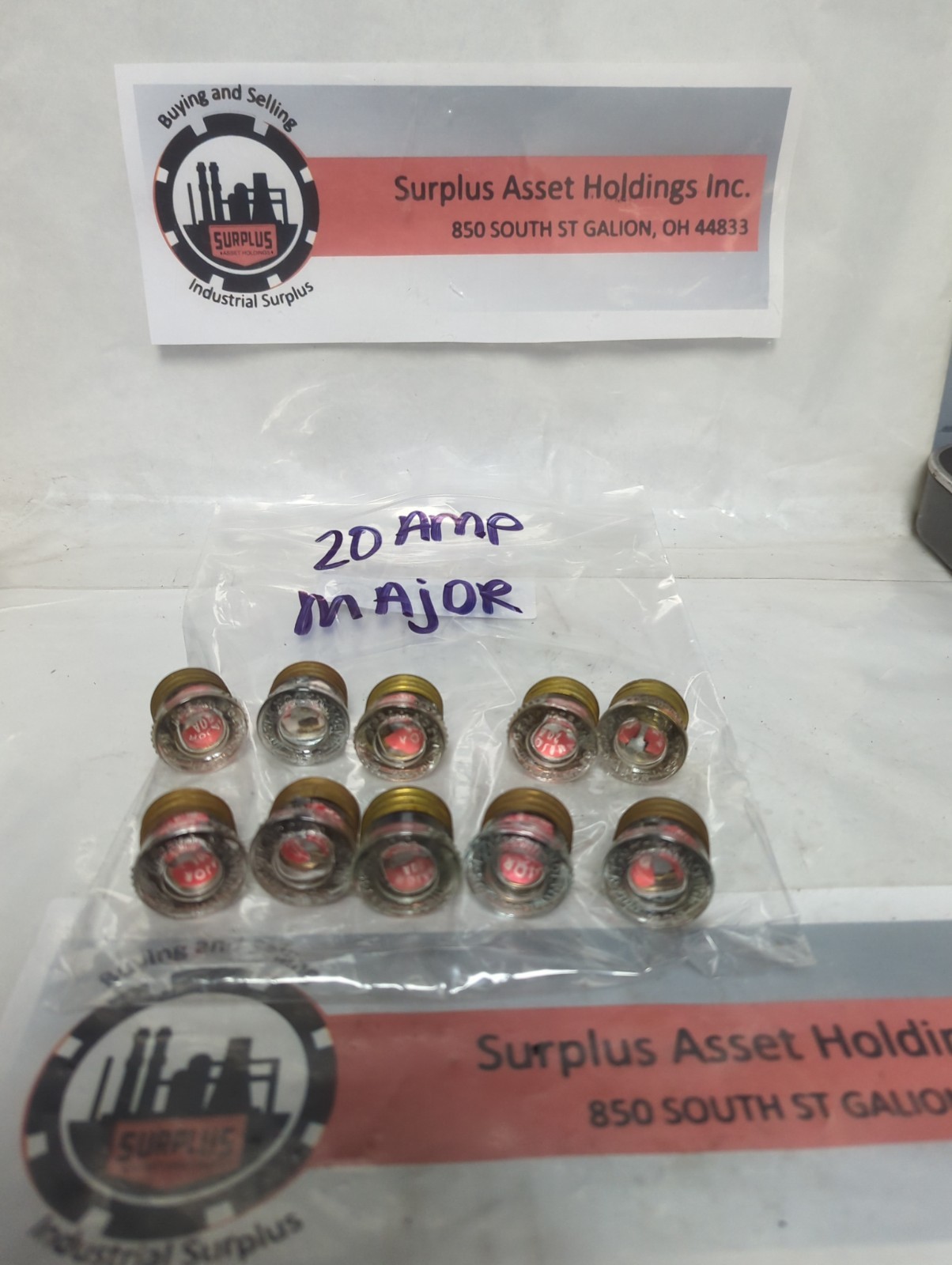 Used MAJOR,20 AMP,SCREW IN FUSE 20 AMP LOT OF 10 PRE-OWNED