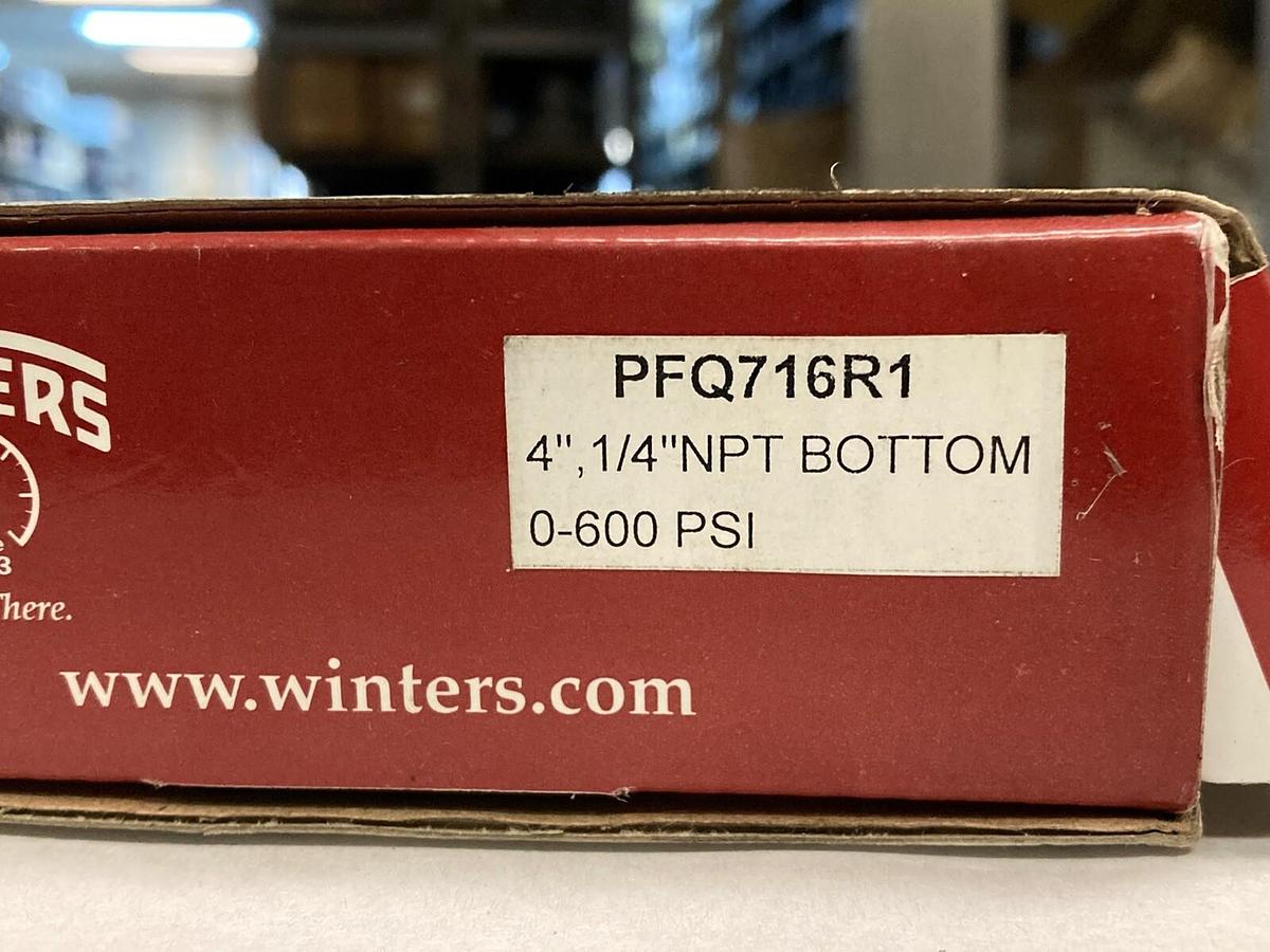 Winters Gauge,PFQ716R1,4 INCH Face SS Case 1/4 INCH NPT 0-600 PSI