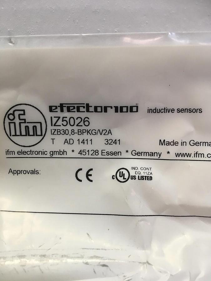 IFM Efector,1Z5026,100 Inductive Sensor