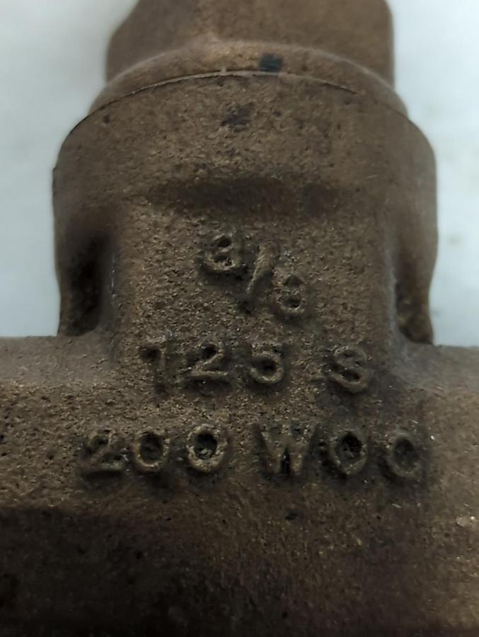 LUNKENHEIMER,2125S,GATE VALVE 3/8 INCH NOS