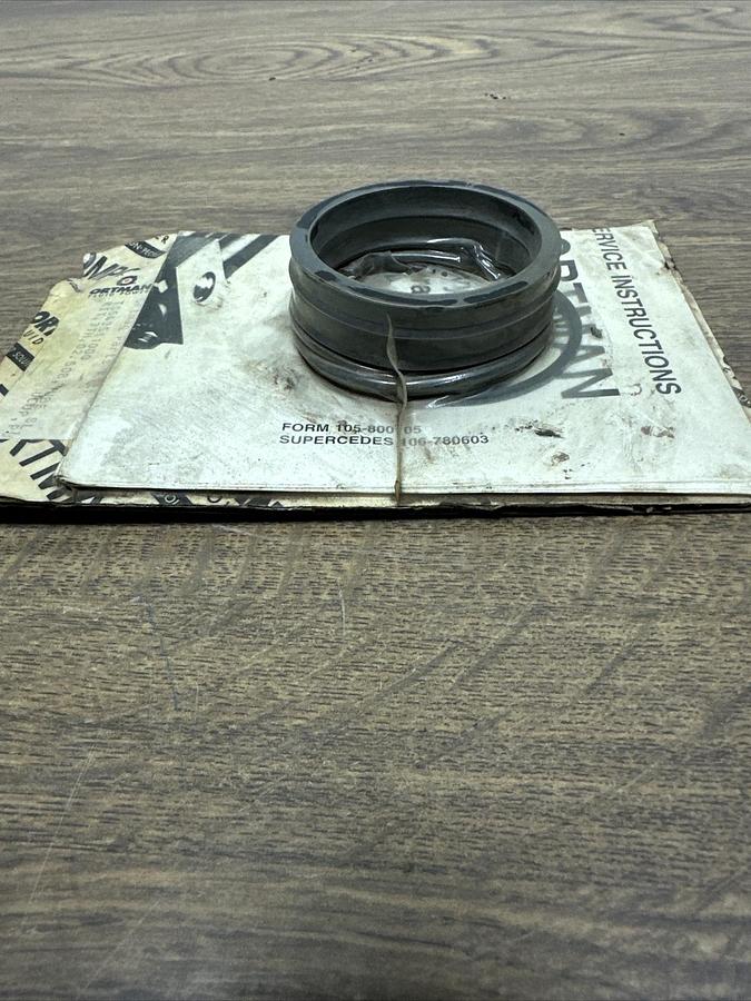Used Ortman,TS543511000,Tube Seal Kit 2.5"  NOS