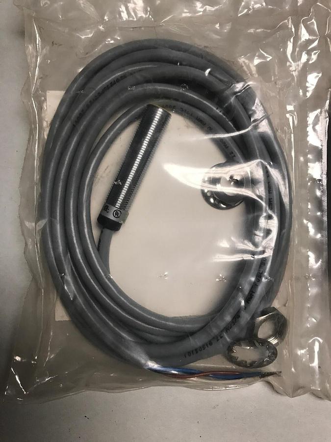 Used Turck,BI-M12-VN6X,Proximity Sensor