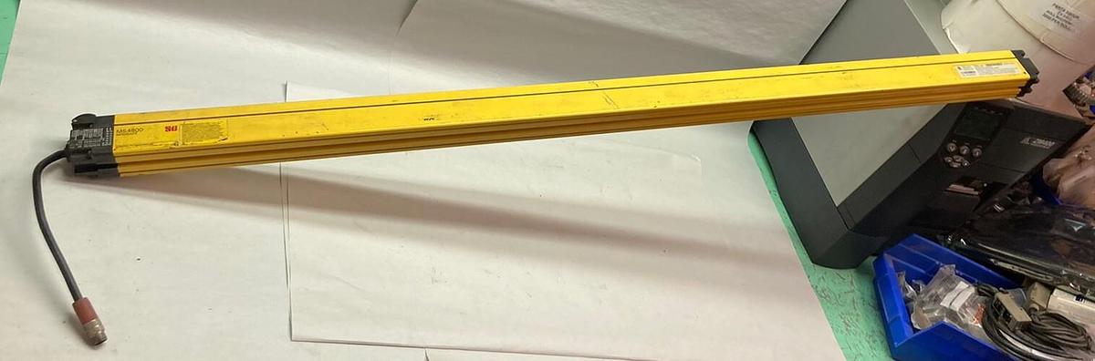 Used STI,MS4800S-30-1040-R-SC1,Safety Light Curtain Reciever