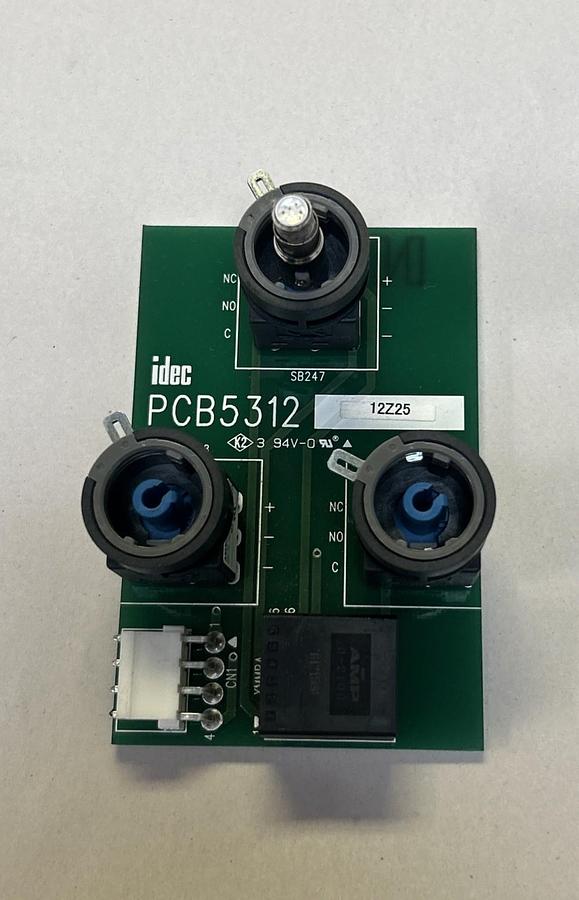 Used IDEC,PCB5312,PUSH BUTTON CIRCUIT BOARD
