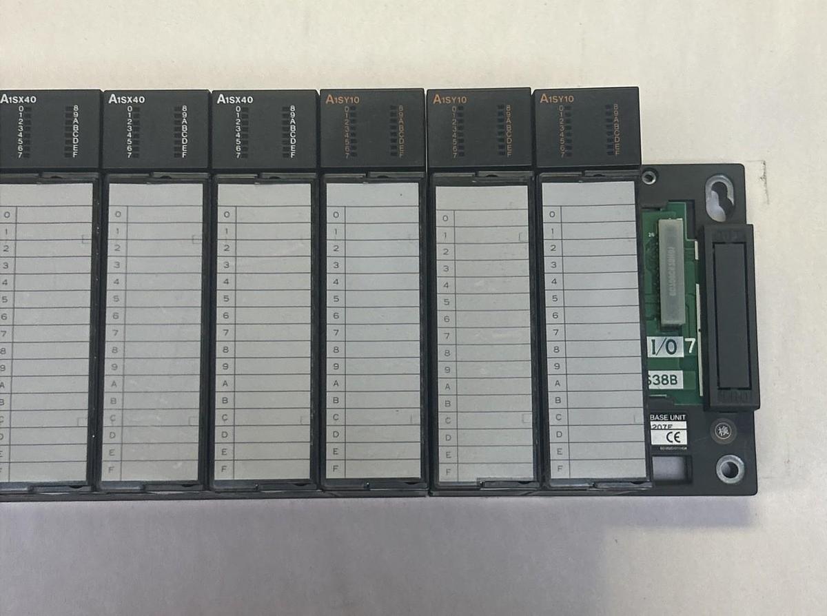 Used MITSUBISHI,A1S61PN,PLC RACK W/ A2USHCPU-S1 A1SX40 A1SY10