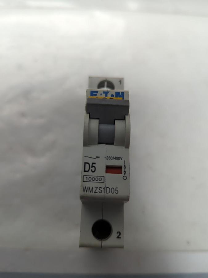 Used EATON,WMZS1D05,1-POLE CIRCUIT BREAKER 5 AMP PRE-OWNED
