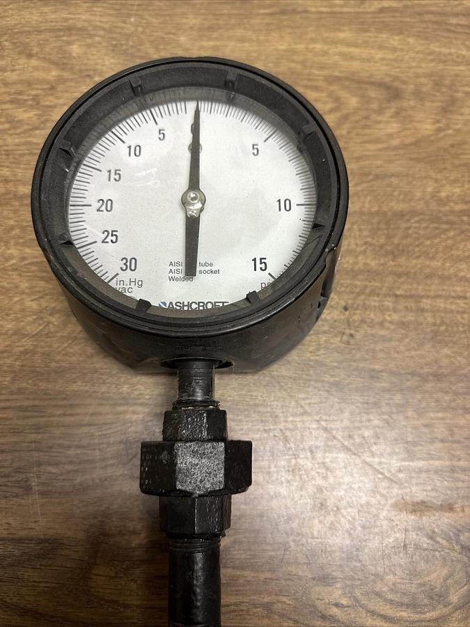 Used Ashcroft,30"-15PSI,Duragauge