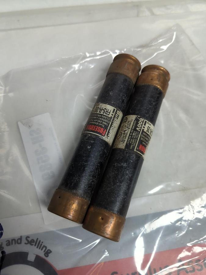 Used COOPER BUSSMANN,FRS-R-35,FUSETRON FUSE 35 AMP LOT OF 2 PRE-OWNED