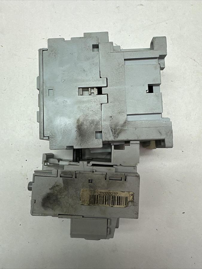 Used Allen Bradley,100-C09*10,7.5 HP Motor Starter w/193-EA1EB-B Overload Relay