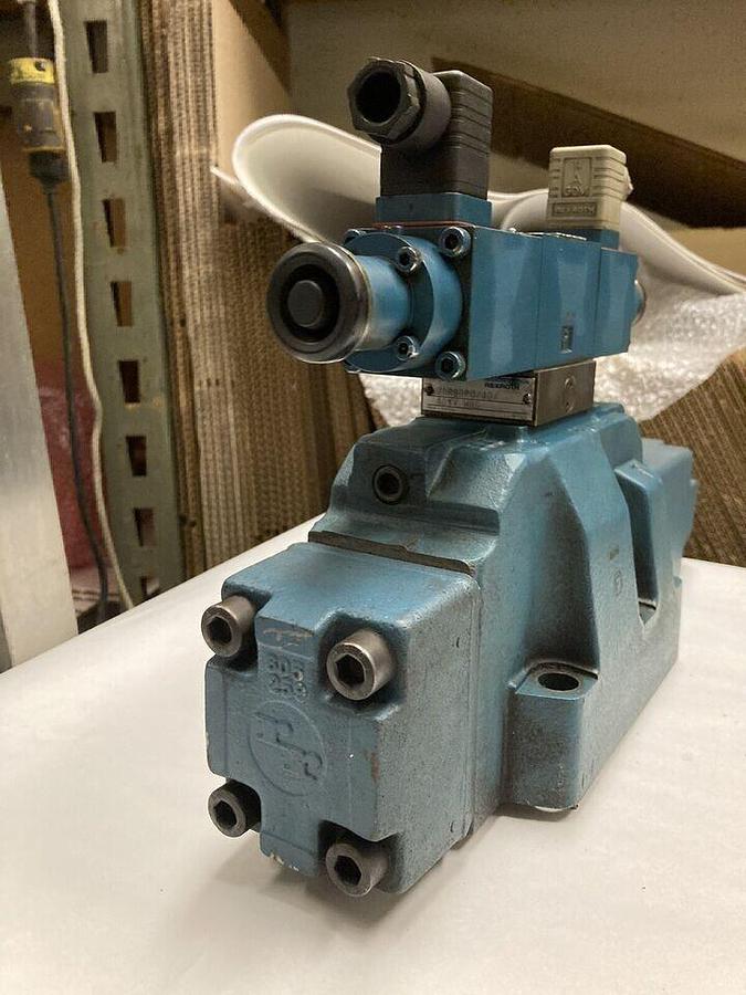 Used Rexroth,3DREP6C-14/25A 24NZ4V,Directional Valve with 4WRZ25E325-50/6A