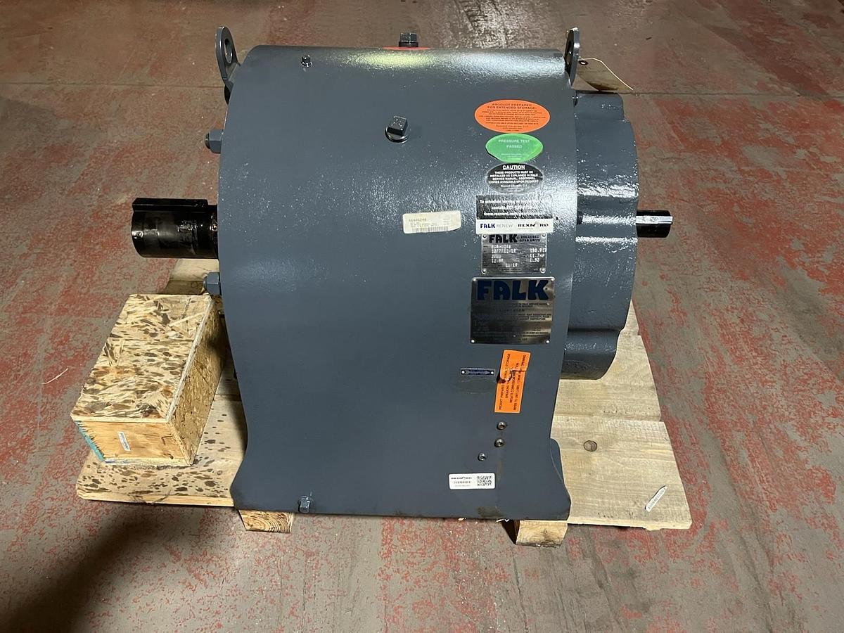 Used FALK,8C4-02AS,ENCLOSED GEAR DRIVE REDUCER RATIO 158.919 INPUT 11.7HP 2000RPM