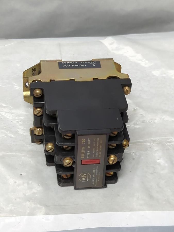 Used ALLEN BRADLEY,700-N800A1,SERIES B CONTROL RELAY PRE-OWNED