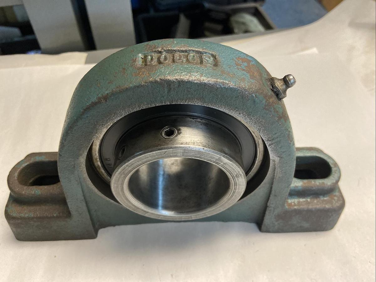 Dodge,P2B-SCM-214,Pillow Block 2-1/4 INCH