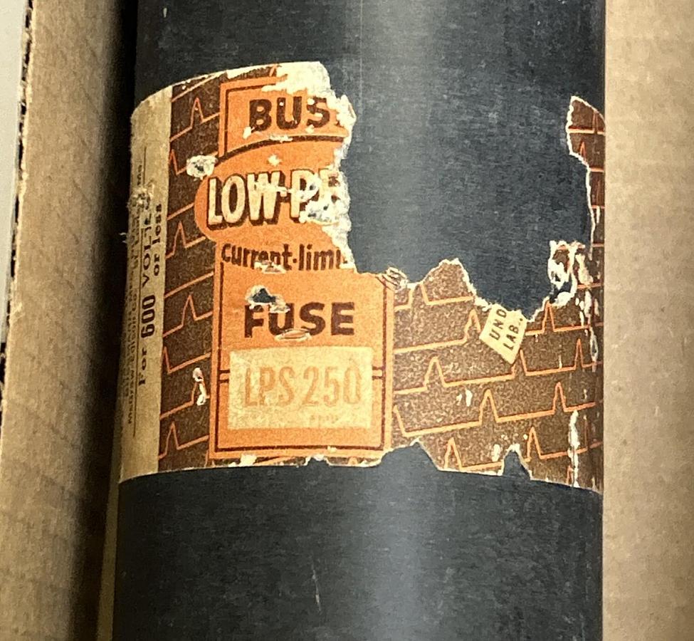 Used BUSSMANN,LPS250,FUSE 250A 600V