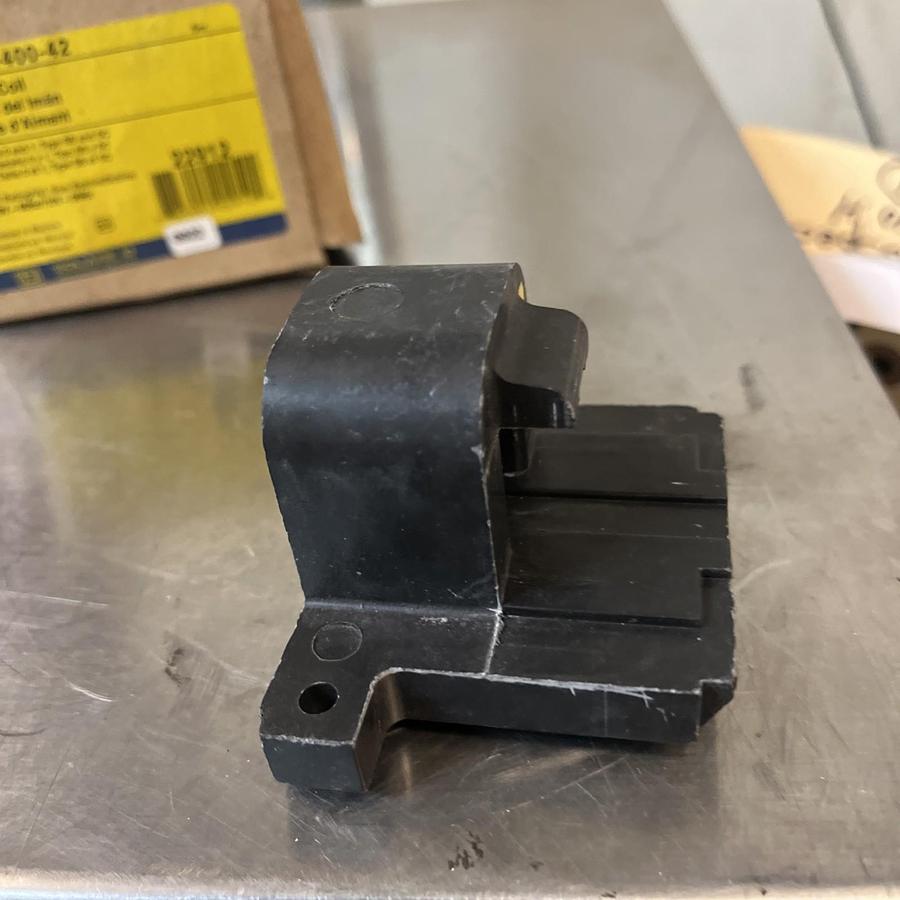 SQUARE D,31041-400-42,MAGNET COIL FOR SIZE 0 0R 1 TYPE SB OR SC 110/120VAC