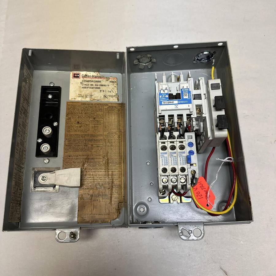 Used Cutler-Hammer,ECN05A1AAA,Size 00 Motor Starter And Enclosure 120V