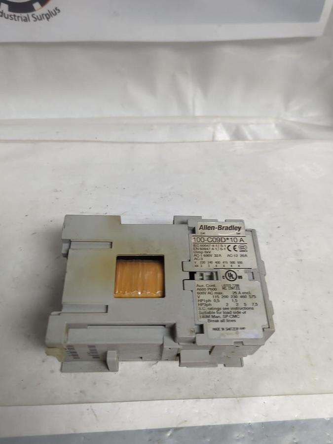 Used ALLEN BRADLEY,700-C09D*10,CONTACTOR 24V PRE-OWNED