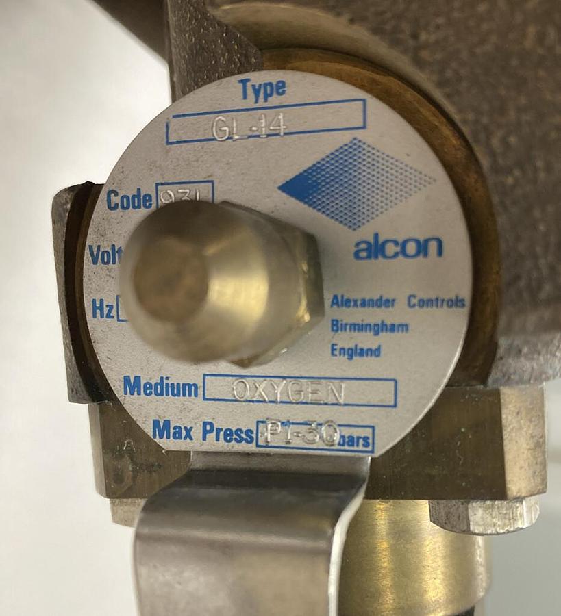 Alcon,GL-14,3/4 INCH Oxygen Gas Valve New