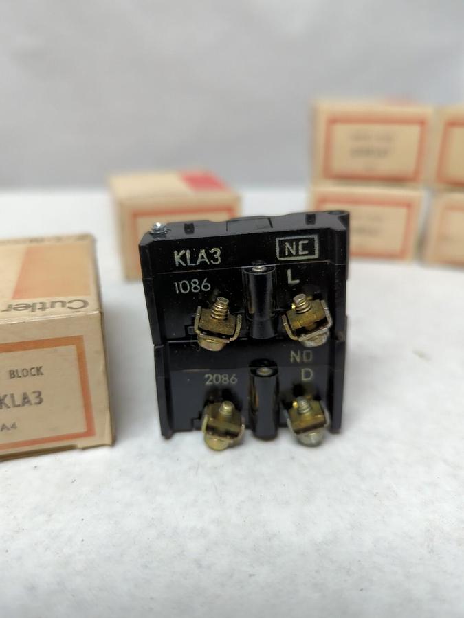 CUTLER HAMMER,E30KLA3,CONTACT BLOCK LOT OF 6 NOS