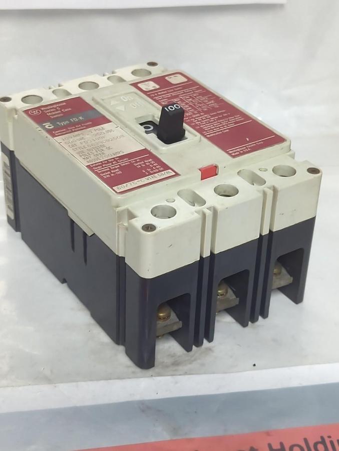 Used WESTINGHOUSE,FD3100K,CIRCUIT BREAKER 100 AMP 3-POLE PRE-OWNED