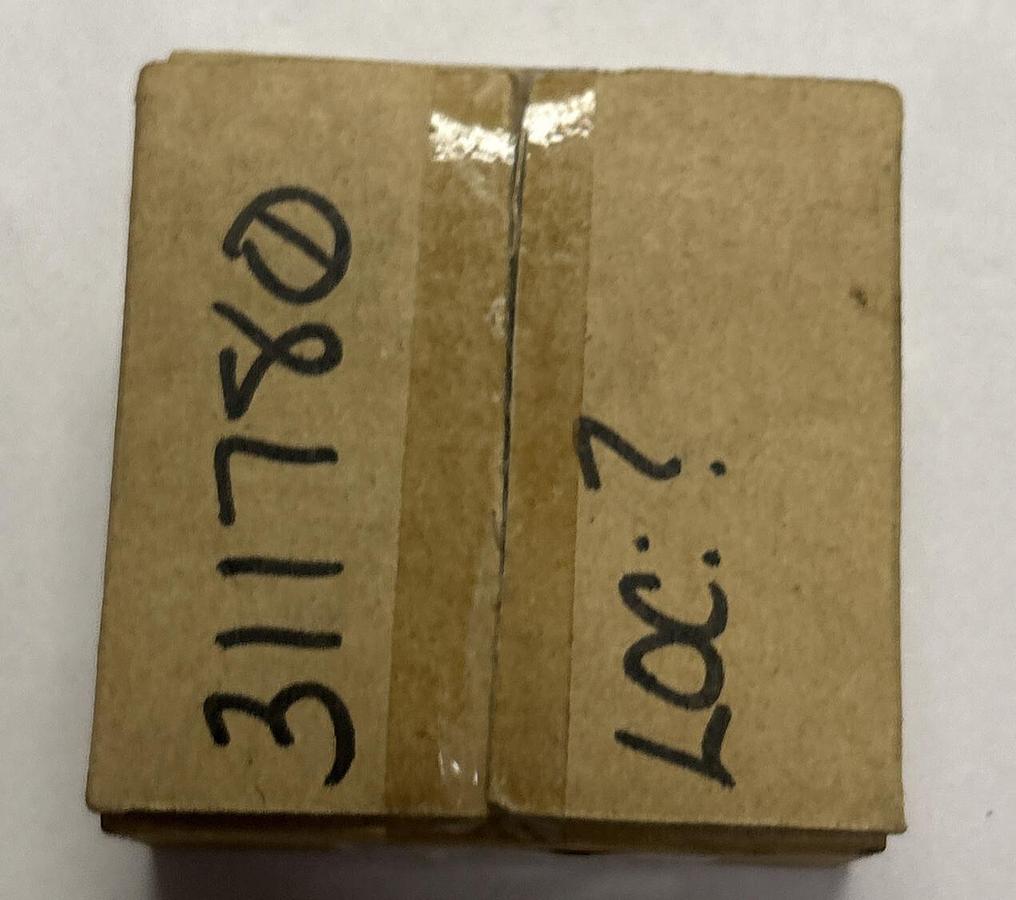 Used POWER DRIVE,SDS-1-1/2,BUSHING 1-1/2IN NEW