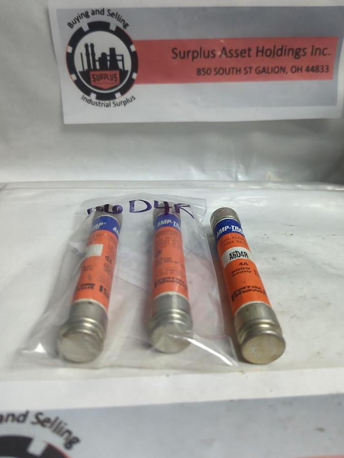 Used FERRAZ SHAWMUT,A6D4R,SMART-SPOT FUSE 4 AMP LOT OF 3 PRE-OWNED