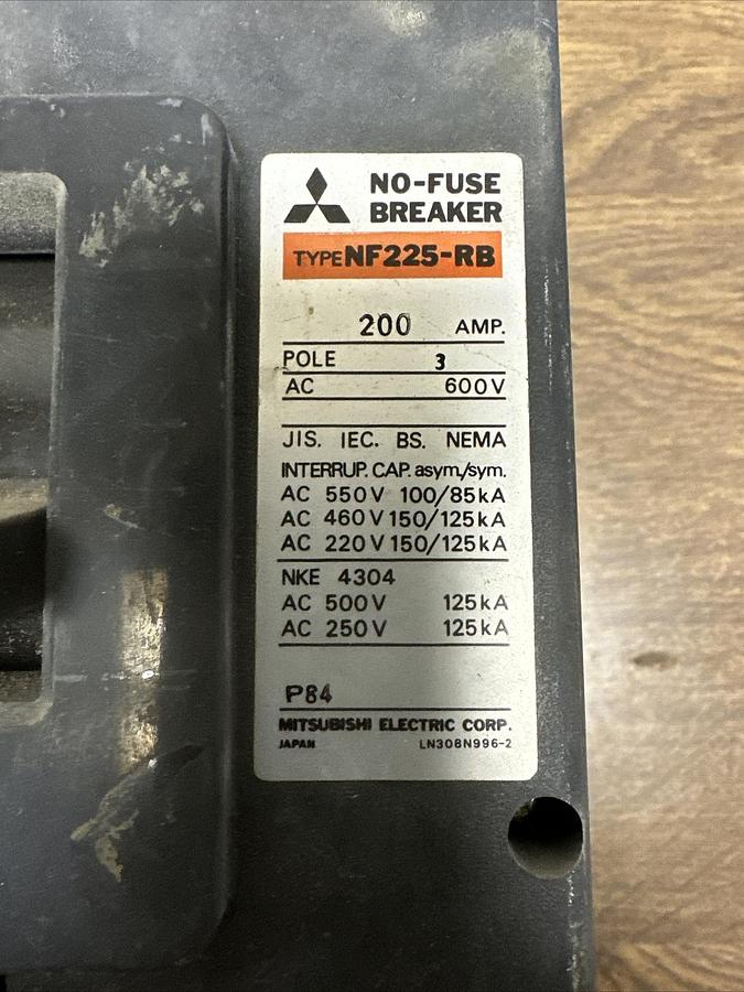 Used Mitsubishi,NF225-RB,No Fuse 200Amp Circuit Breaker