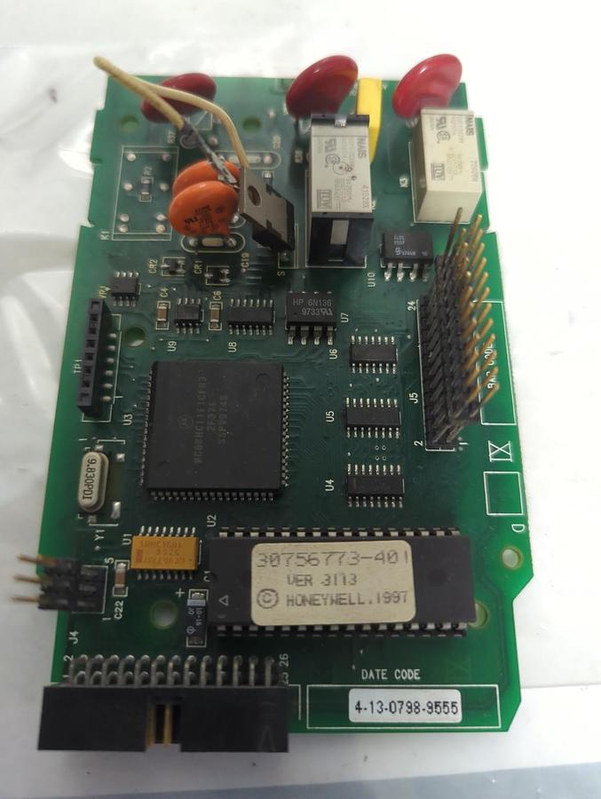 Used HONEYWELL,30756718,MCU/OUTPUT BOARD PRE-OWNED