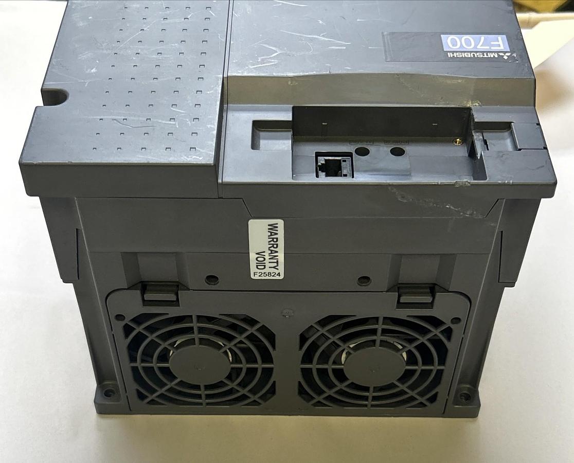 Used MITSUBISHI,FR-F740-00170-EC,AC INVERTER DRIVE VFD 380-480V 17A