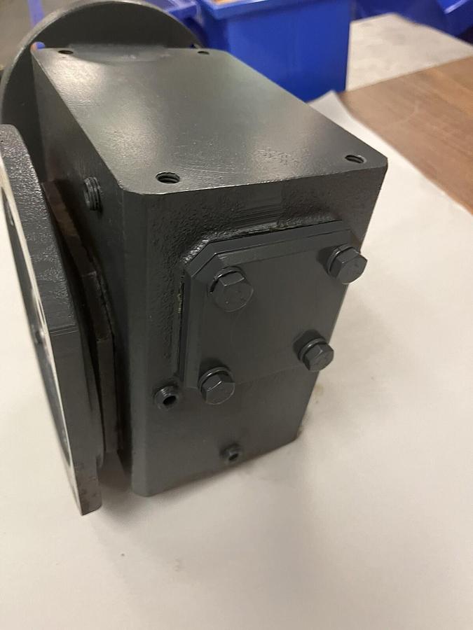 FALK,262WLQM2A,OMNIBOX WORM GEAR SPEED REDUCER RATIO 50 1HP FR 140