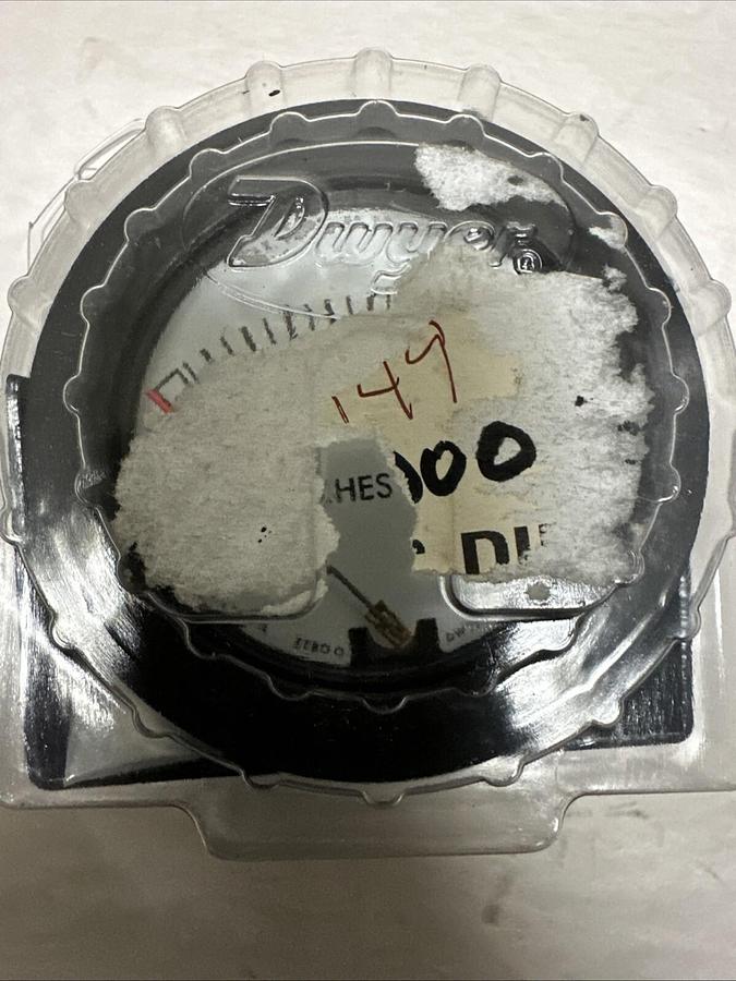 Used Dwyer,W-020,MInnihelic Pressure Gauge 0-10 Inches