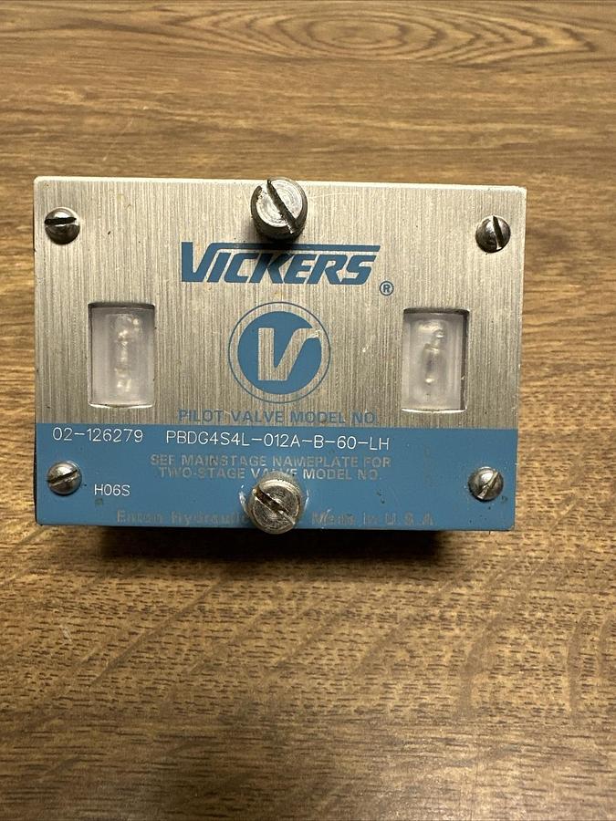 Vickers,02-126279,Pilot Valve