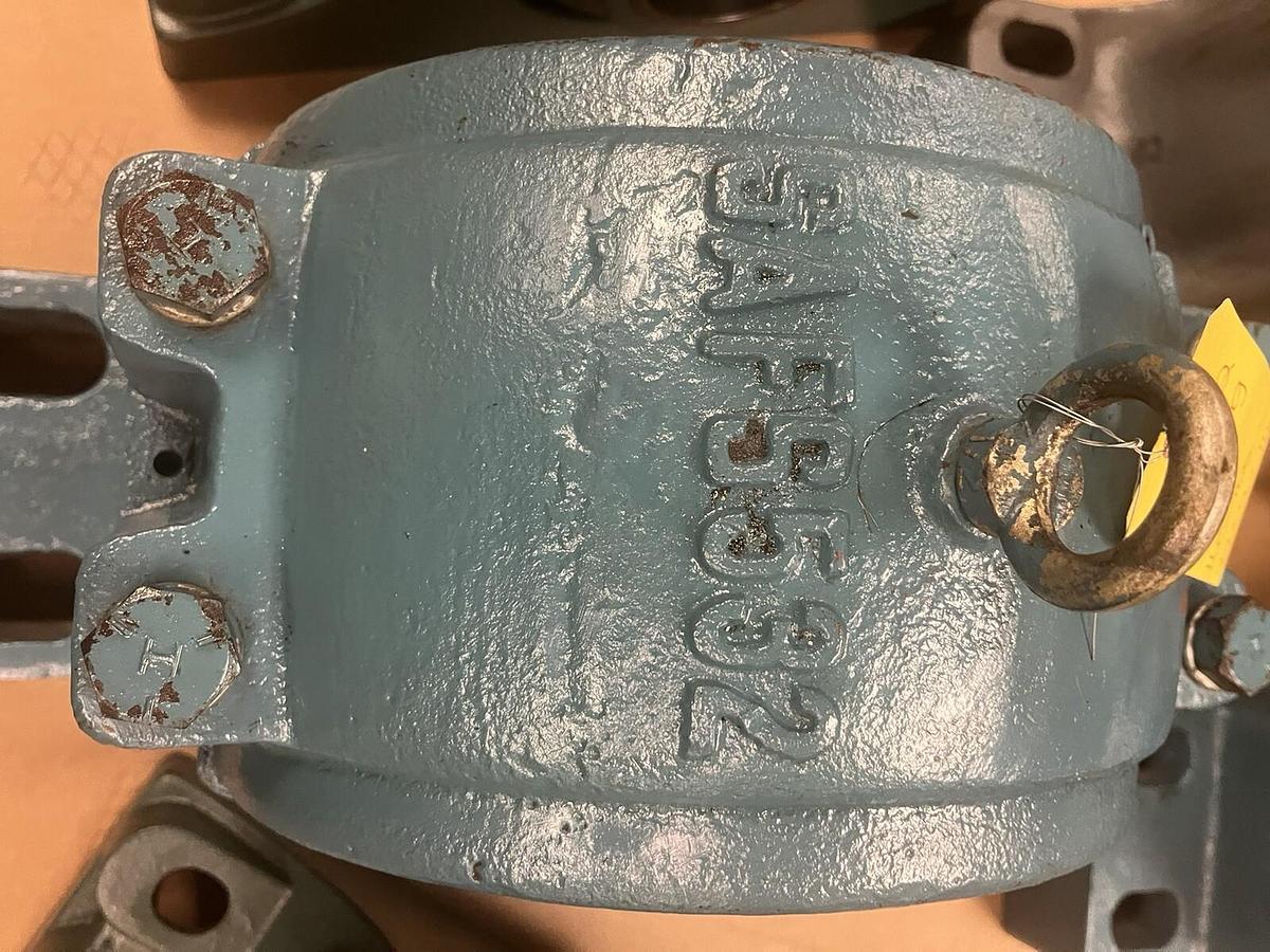 Used CONSOLIDATED,SAFS-532,PILLOW BLOCK HOUSING