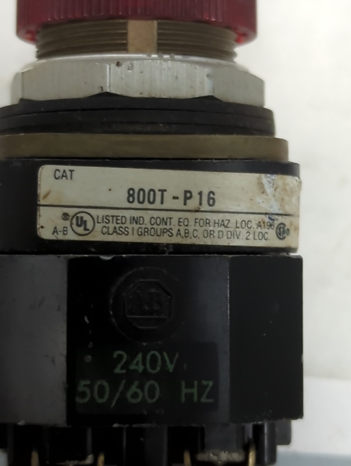 Used ALLEN BRADLEY,800T-P16,SERIES T PILOT LIGHT RED PRE-OWNED