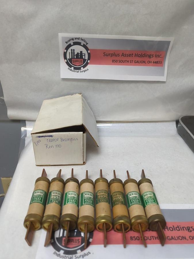 COOPER BUSSMANN,REN 100,SUPER-LAG RENEWABLE 100 AMP FUSE LOT OF 8 PRE-OWNED