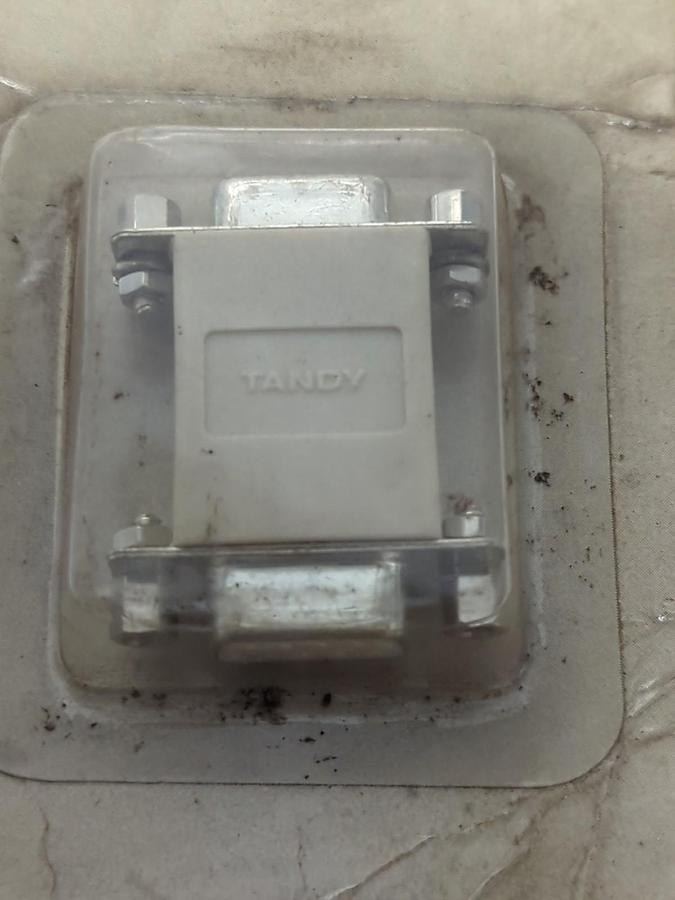 TANDY,26-266,SERIAL GENDER CHANGER FEMALE DB9 TO FEMALE DB9 NOS