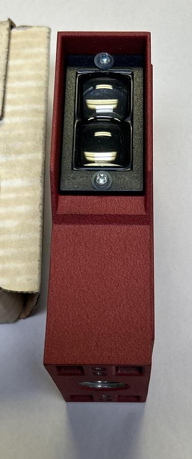 Used NAMCO,EP130-12004,PHOTO ELECTRIC SAFETY RELAY NOS