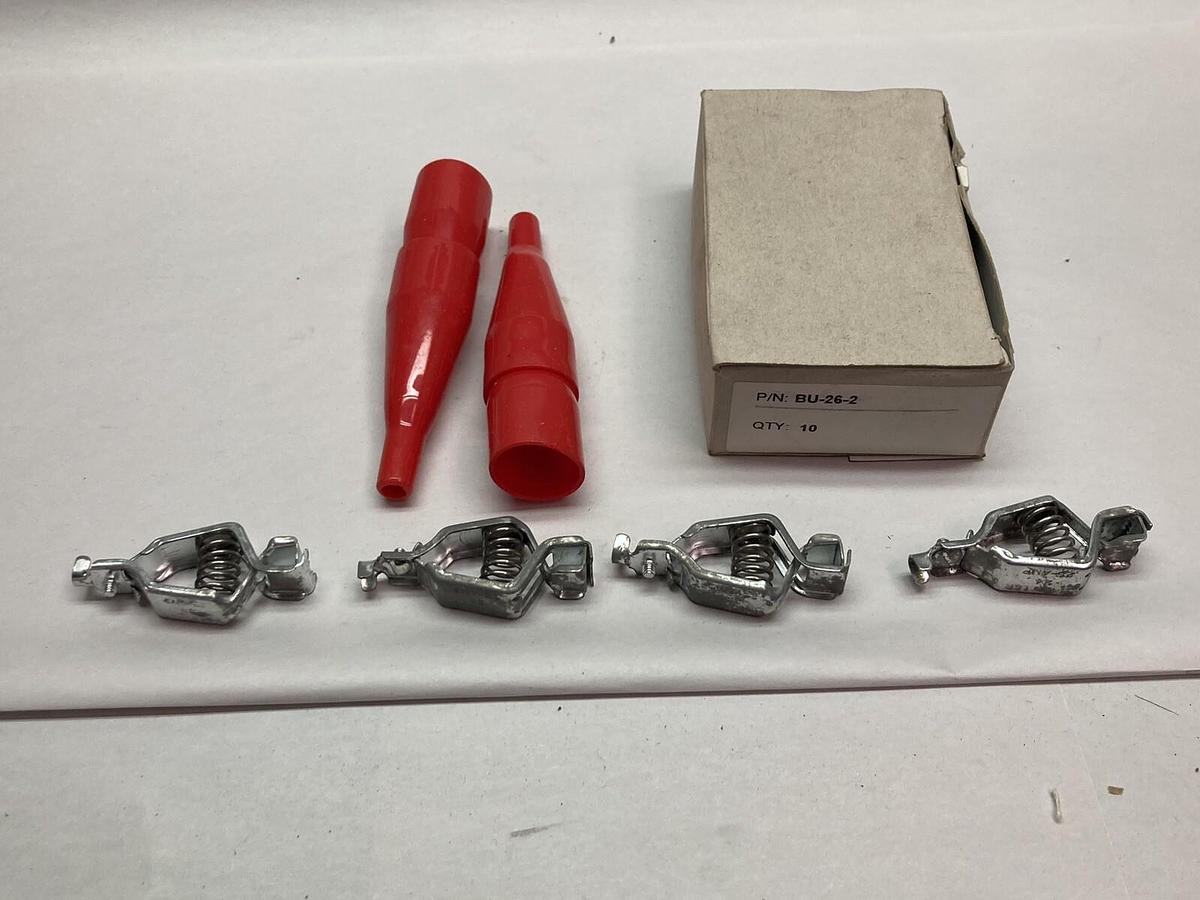 Mueller Electric,BU-26-2,Insulator LOT OF 4