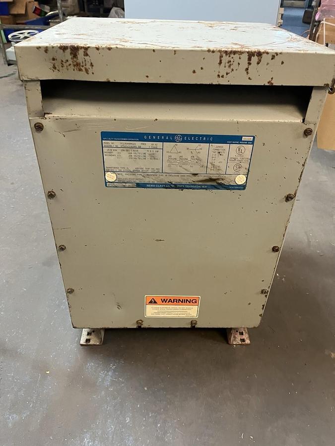 Used GE,9T23Q4000G23,TRANSFORMER 15KVA HV 460 LV 230/132V 3PH