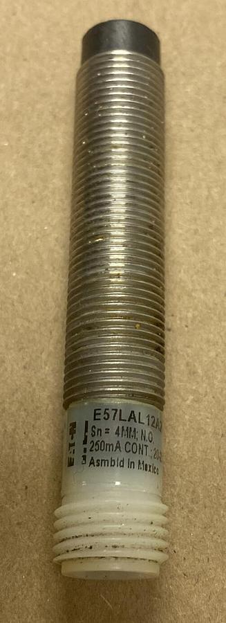 Used Eaton Cutler-Hammer,E57LAL12A2EA,Proximity Sensor