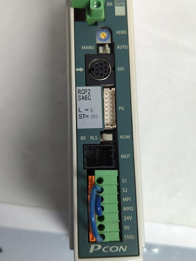 Used IAI CORP,PCON-C-42PI-CC-0-0-H,POSITION CONTROLLER DC24V 2.2A PRE-OWNED