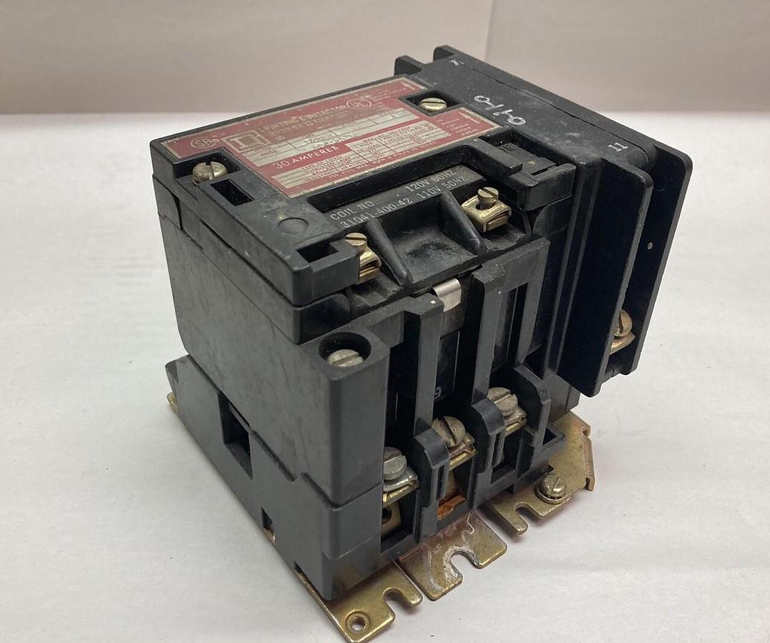Used Square D,Class 8903 Type SM03,Lighting Contactor Ser A 30A