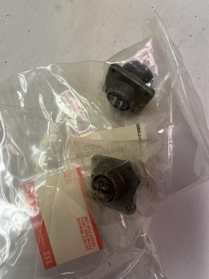 ITT CANNON,C5094,PLC SOCKET MS3102E1HS-2P 8304-W LOT OF 2