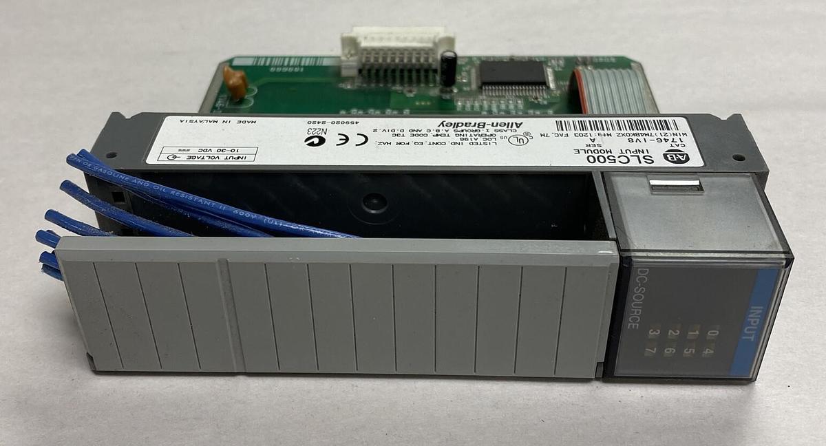Used Allen-Bradley,1746-IV8,SER 8 SLC500 Input Module