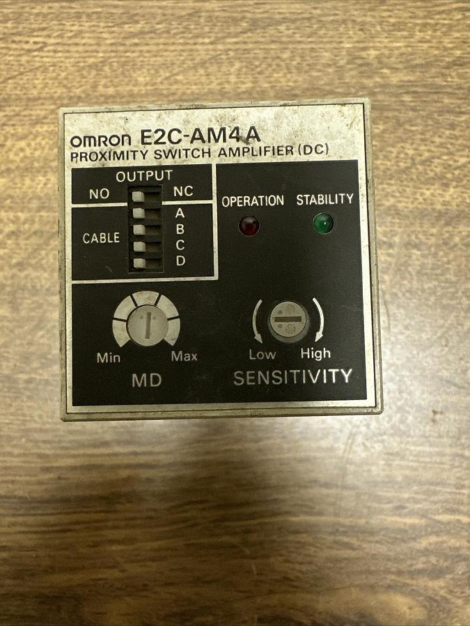 Used Omron,E2C-AM4A,Proximity Switch Amplifier