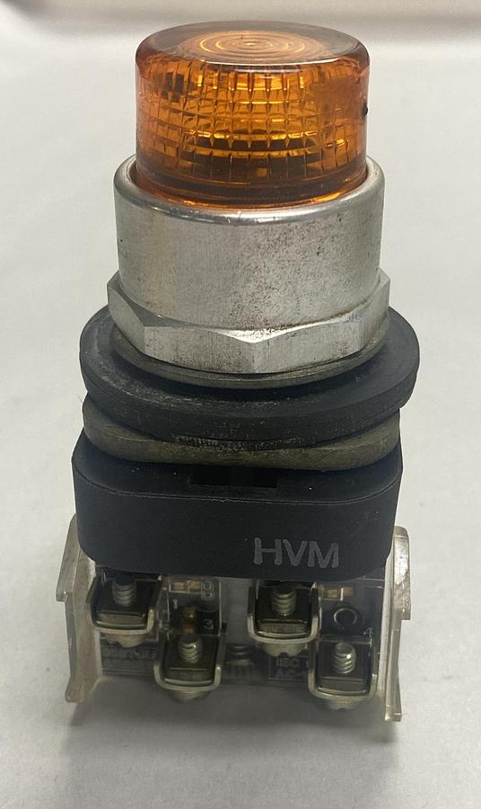 Used Allen-Bradley,800T-PT16,Amber Pushbutton